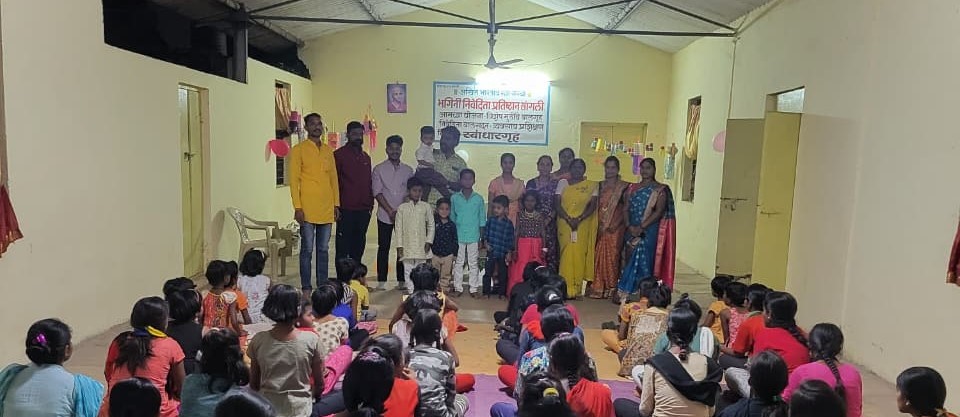 Anath Ashram Kids
